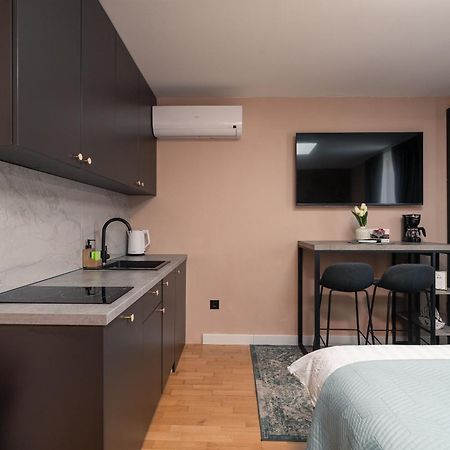 Sapphire Studio Apartment With Free Private Parking 두브로브니크 외부 사진